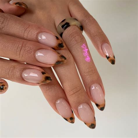 Trendy Tortoise Shell Manicure In Pretty Nails Minimalist Nails