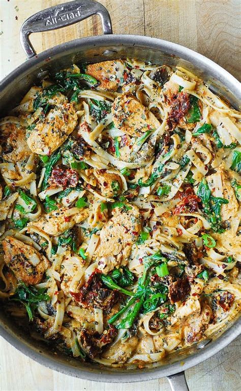 Chicken Pasta With Sun Dried Tomatoes And Spinach In A Creamy Cauliflower Sauce Julias Album