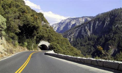 Wawona Tunnel Viewpoint In Yosemite Alltrips