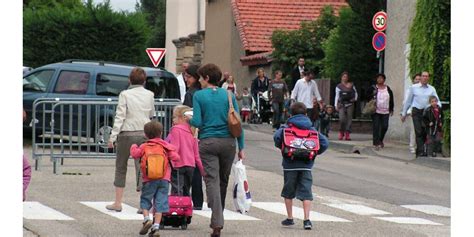 Craponne Conseil municipal Rythmes scolaires les élus ont voté