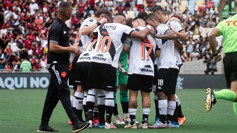 Transmissão ao vivo de Vasco x Botafogo pelo Brasileirão e onde