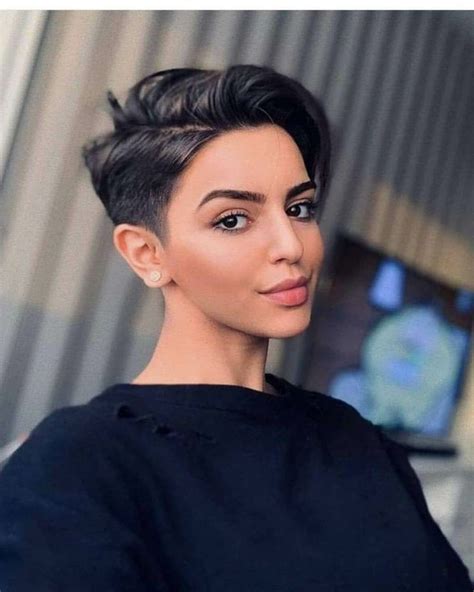 Kurzhaarfrisuren Damen Schwarze Haare Kurz Coole Frisuren F R