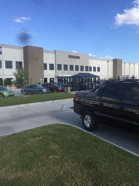 Inside Amazon HOU2: Photos of the Houston Fulfillment Center 18