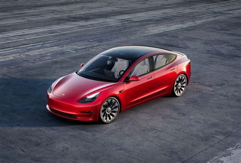 rekomendasi mobil tesla  indonesia kisaran harganya