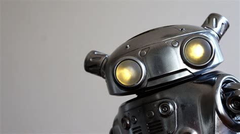 Eddie The Robot By Paul Braddock 3d Printed 30cm Tall With Led Eyes 일러스트레이션