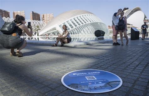 La Ciudad De Las Artes Y Las Ciencia De Valencia Estrena Ocho Puntos