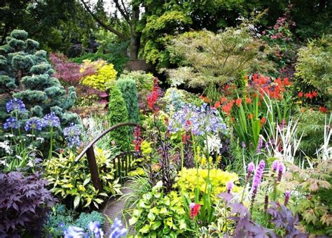 23 Amazing Flower Garden Ideas