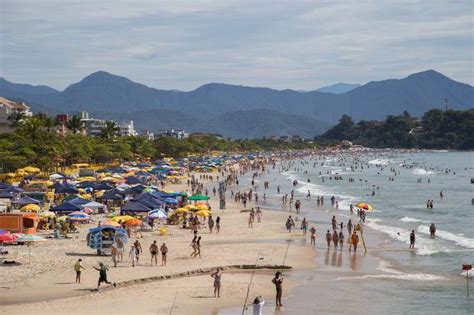 Praias Ficam Lotadas No Primeiro Dia Do Feriad O No Litoral Paulista