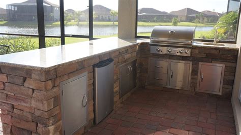 L-Shaped Outdoor Kitchens | Pergolas | Fire Features