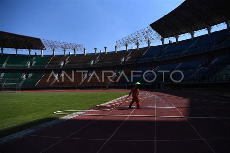 STADION GELORA BUNG TOMO | ANTARA Foto