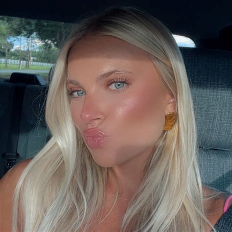 cayla van der baan net worth