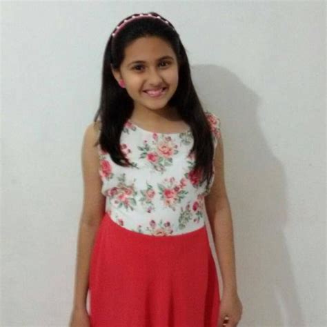 little girl! Suhani Bhatnagar | Veethi