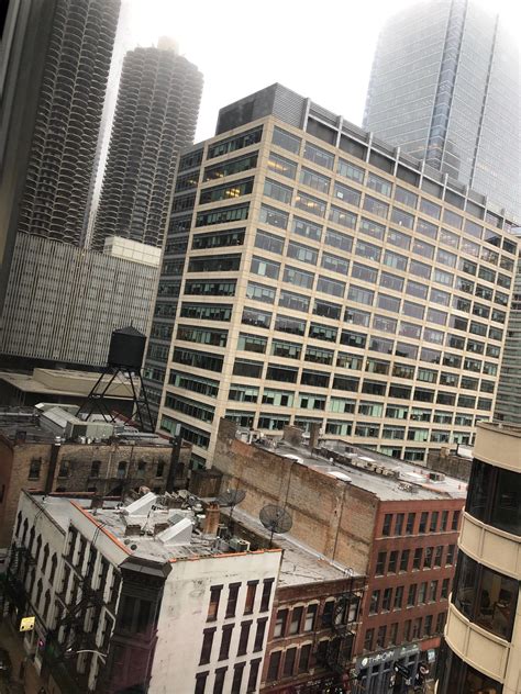 Transit Directions to Courtyard by Marriott Chicago Downtown 2