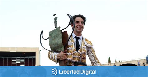 V Ctor Hern Ndez Triunfador De La Copa Chenel Libertad Digital