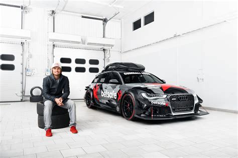 Jon Olsson S Audi Rs6 Dtm Has Gold Anodized Turbochargers And 950 Hp Autoevolution