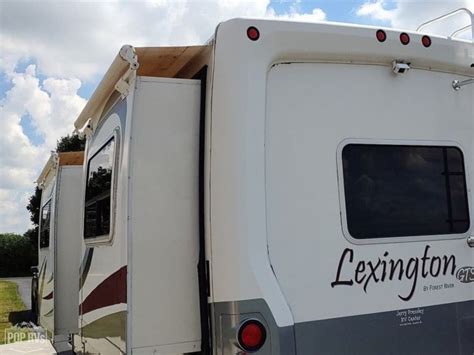 2005 Forest River Lexington GTS 255 RV For Sale In Pittsboro IN 46167