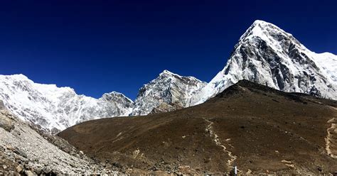 Everest Base Camp Luxury Trek Cost And Itinerary Details