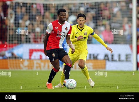 ROTTERDAM Lr Javairo Dilrosun Of Feyenoord Dani Parejo Of