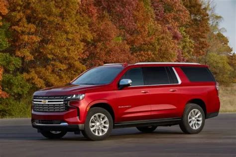 Chevy Suburban Vs Ford Expedition Compare Full Size SUVs