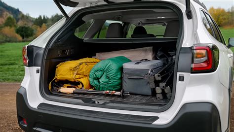 Interior 2023 Outback Subaru Canada