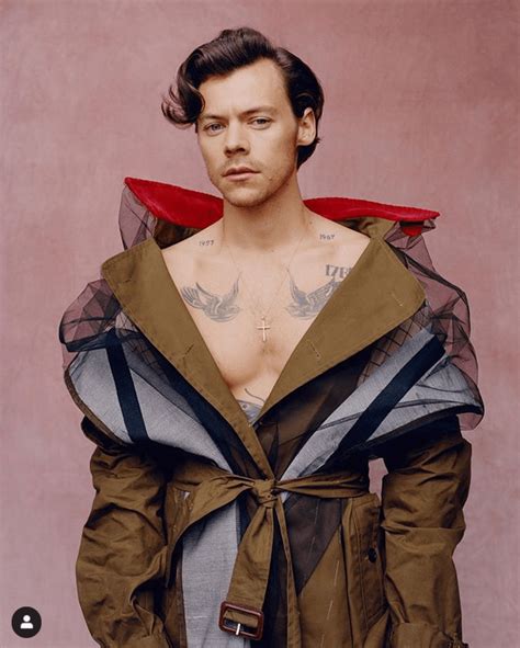 LOOK: Harry Styles makes history in first 'Vogue' cover