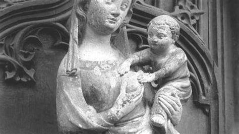 Volée en 1959 la Vierge à l Enfant retrouve l abbatiale de Saint