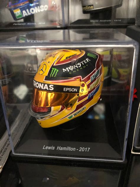 Lewis Hamilton Helmet 2017 Helmet 1:5 - Spark – Triple Crown ModelStore