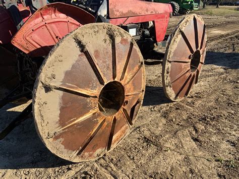 1985 Case IH 1394 4WD Steel Wheel Tractor BigIron Auctions