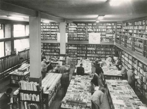 La Casa del Libro cumple 100 años y lo celebra orgullosa de su historia