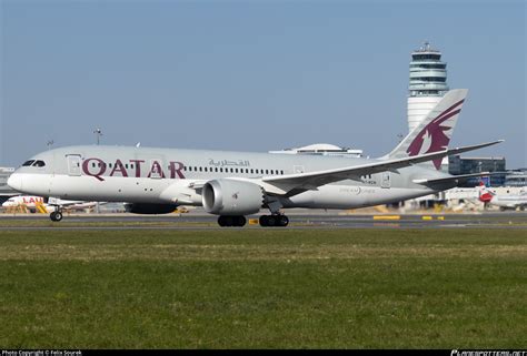 A Bcn Qatar Airways Boeing Dreamliner Photo By Felix Sourek Id