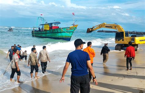 Kapal Migran Sri Lanka Di Aceh Tak Bisa Berlayar Lagi BenarNews Indonesia