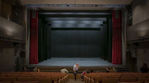 TIMELAPSE AFORAMENT TEATRE OVIDI MONTLLOR On Vimeo