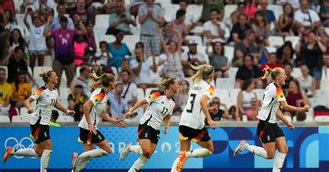 Auftakt nach Maß DFB Damen starten glanzvoll ins Olympia Turnier 1 1