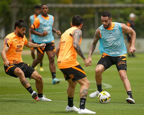 Futebol Masculino Tim O Treina De Olho Na Ltima Partida Da Temporada