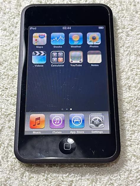 Used Apple Ipod Touch Rd Generation Gb Gb Gb A Off