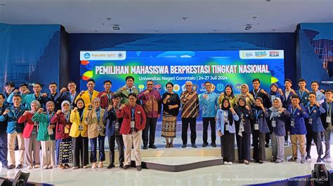 Unggul Mahasiswa UMS Jadi Finalis Pilmapres 2024 Satu Satunya