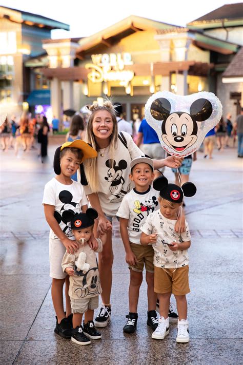 Disney World Outfits Family