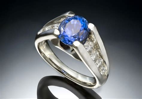 Blue Sapphire & Diamond Ring | Skylight Jewelers