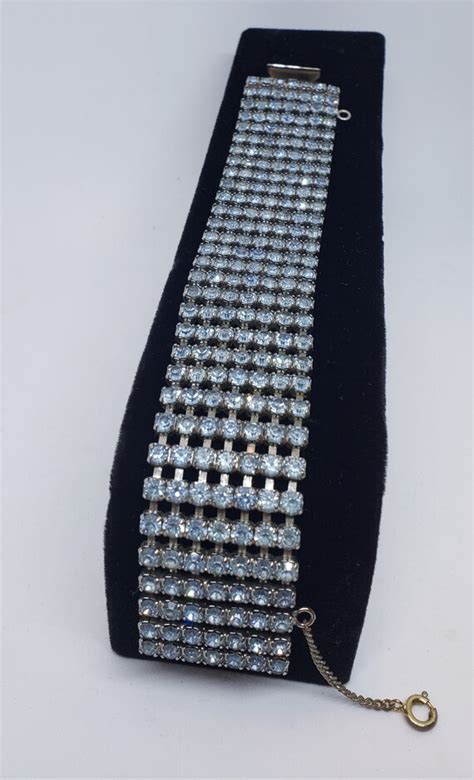 Vintage Sky Blue Rhinestone Crystal Bracelet Stunnin Gem