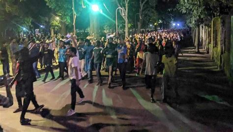 New Age | Midnight protests erupt on univ campuses across Bangladesh ...