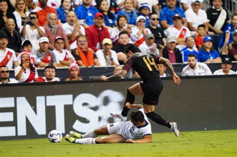 Perú vs El Salvador Gianluca Lapadula y su terrible penal ante El