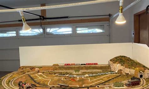 Model train lighting - Model railroad layouts plansModel railroad ...