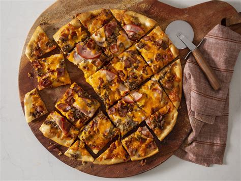 Double Bacon Cheeseburger Pizza