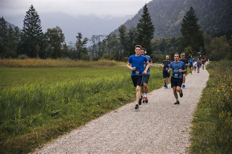 10 KM PANORAMALAUF König Ludwig Lauf Sommer Naturpark Ammergauer Alpen