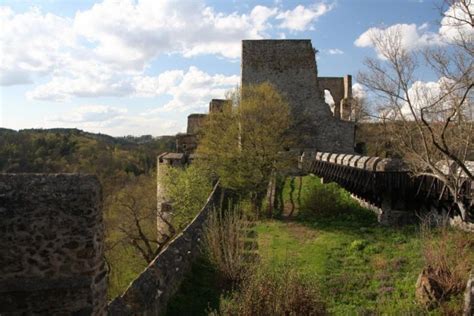 Z Cenina Hradu Corn Tejn Ji N Morava