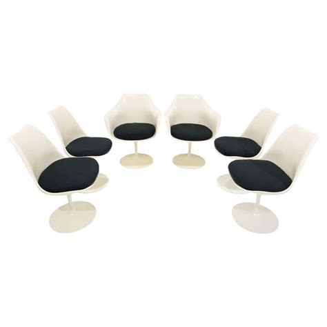 eero saarinen tulip chair   sale  stdibs eero saarinen
