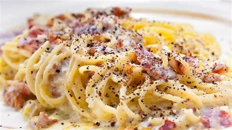 Chef Shares Secret To Authentic Carbonara Using Five Ingredients But No Cream Mirror Online