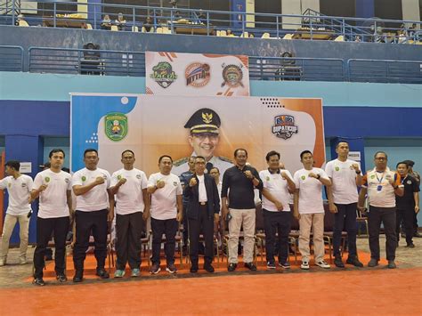 Bupati Kutim Resmikan Acara Turnamen Bola Voli Bupati Cup 2023 Harian