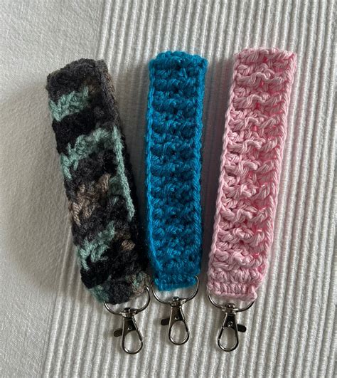 Easy Crochet Pattern Wristlet Keychain Phone Etsy