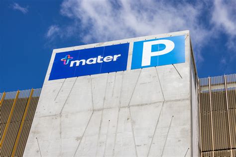 Mater Hospital Townsville Multi-Storey Carpark - Paynters